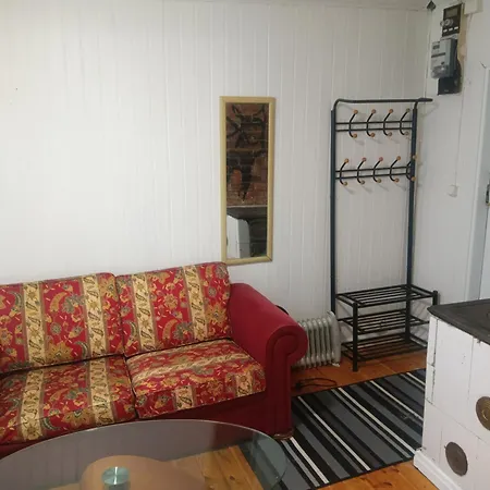 Appartamento Pieni Asunto 25m2 Vanhassa Puukerrostalossa Min 2 Yoetae *