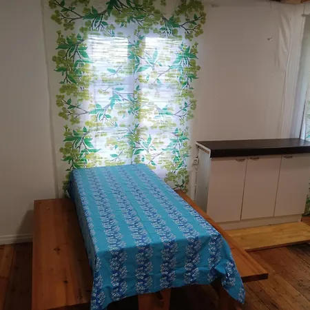 Appartamento Pieni Asunto 25m2 Vanhassa Puukerrostalossa Min 2 Yoetae Tampere